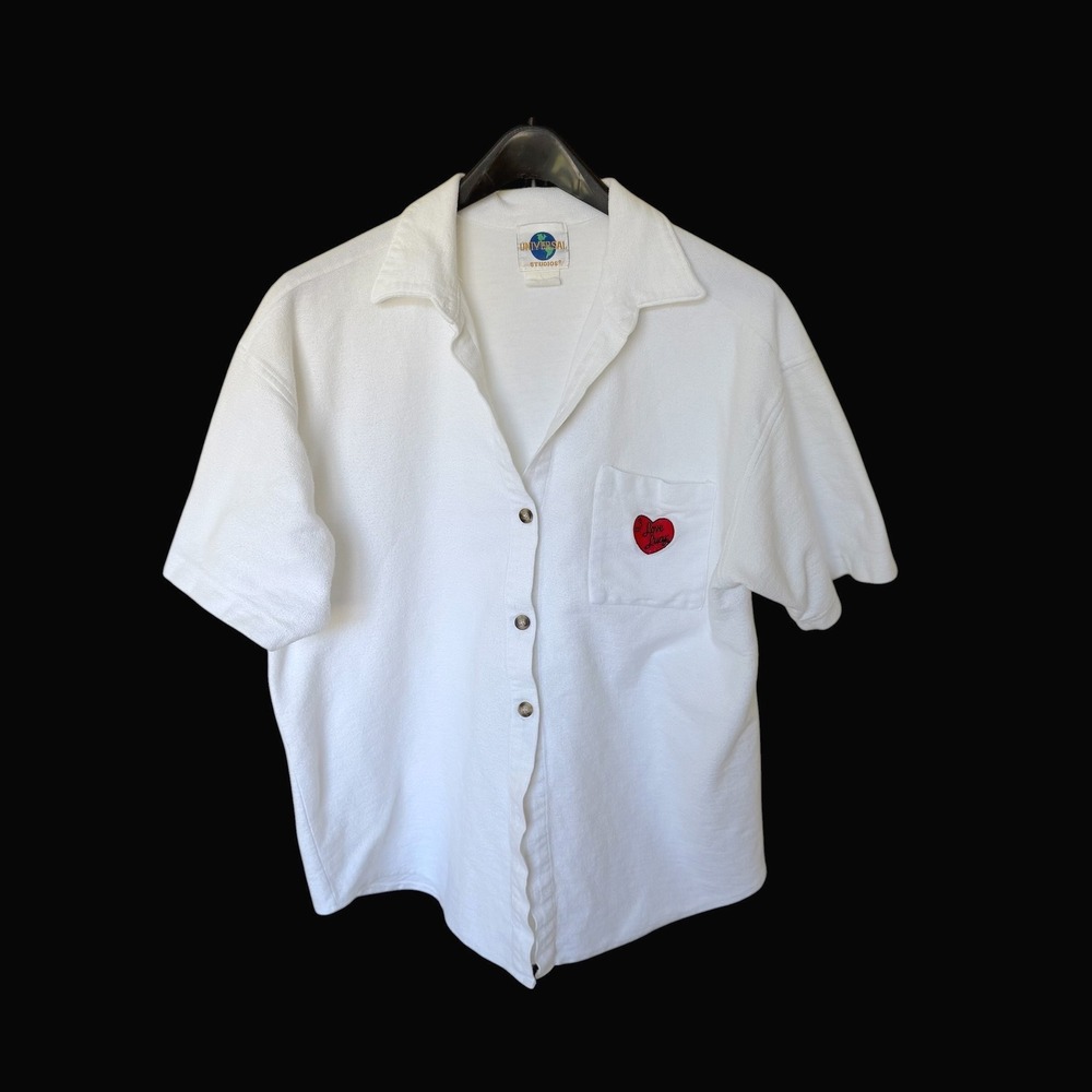 Universal Studios 80's I Love Lucy White Button Down Shirt Short Sleeve Heart